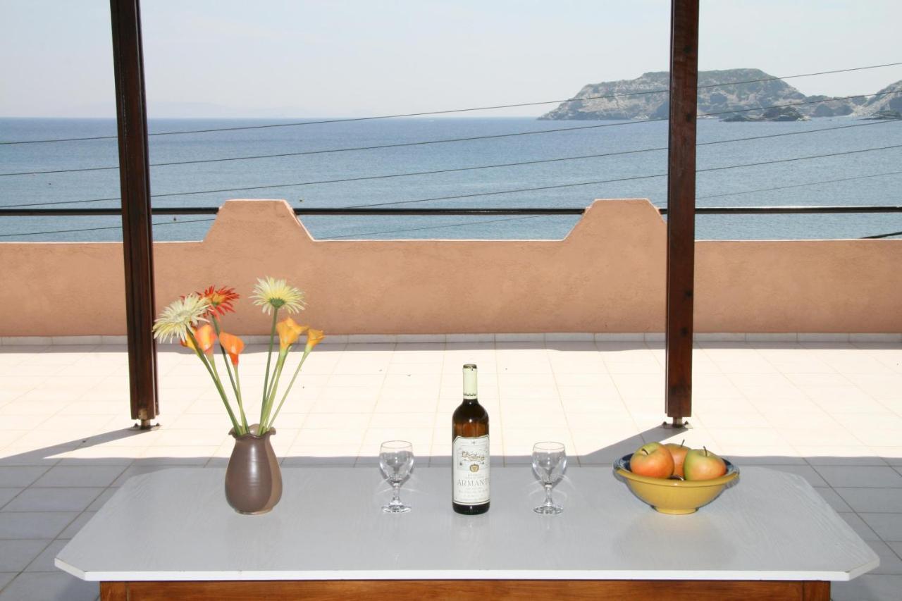 Thania Seaside Smotel - Adults Only Agia Pelagia  Extérieur photo